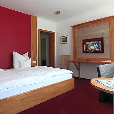 Lafrenz Hotel 3*